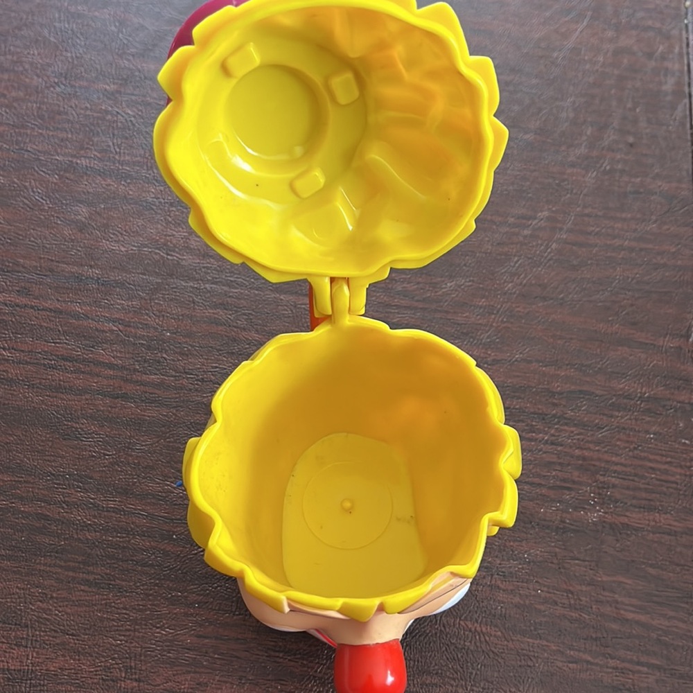 Ringling Brothers Clown mug - Picture 3 of 6